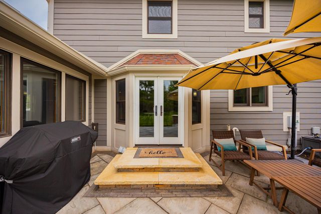 8815 Davington Drive, Dublin, OH 43017