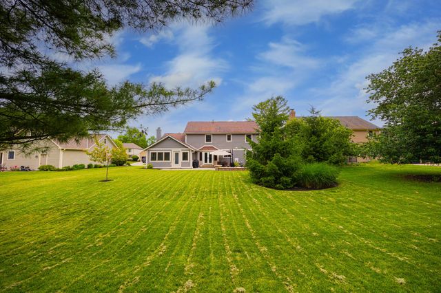 8815 Davington Drive, Dublin, OH 43017