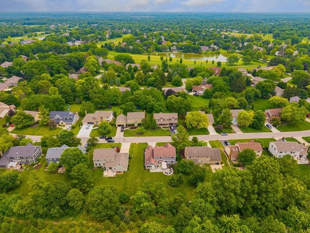8815 Davington Drive, Dublin, OH 43017
