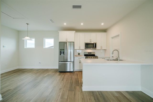 7910 LAKE FLORES AVENUE, Bradenton, FL 34210