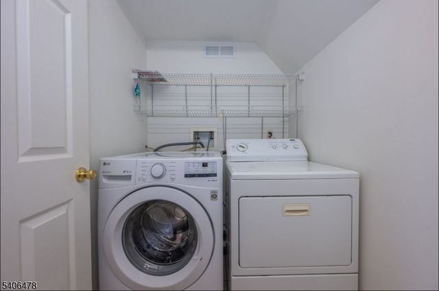 2 Snowmass Ct 2, Vernon Twp., NJ 07462