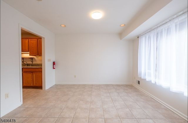 2 Snowmass Ct 2, Vernon Twp., NJ 07462