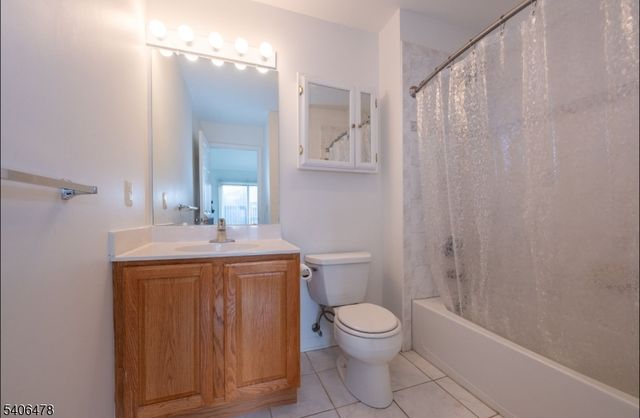 2 Snowmass Ct 2, Vernon Twp., NJ 07462