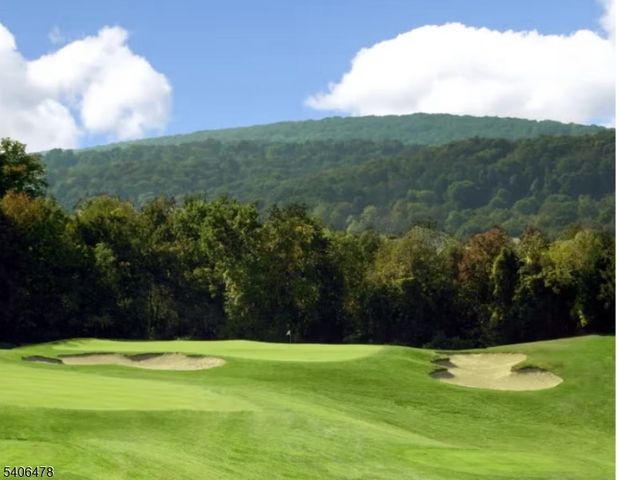 2 Snowmass Ct 2, Vernon Twp., NJ 07462