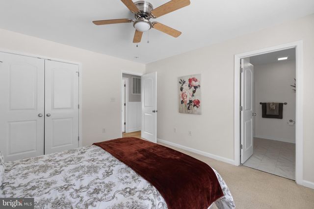 733 RED BIRD LN, Harpers Ferry, WV 25425