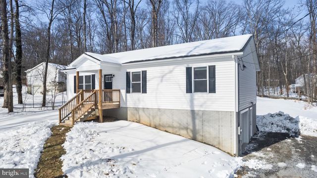 733 RED BIRD LN, Harpers Ferry, WV 25425