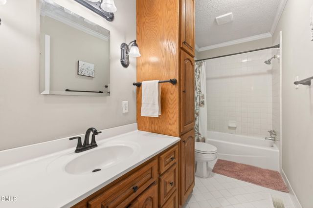 1490 Scott Road, Kenly, NC 27542