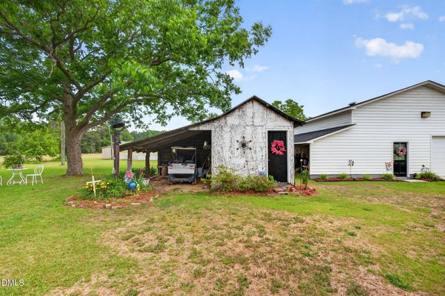 1490 Scott Road, Kenly, NC 27542