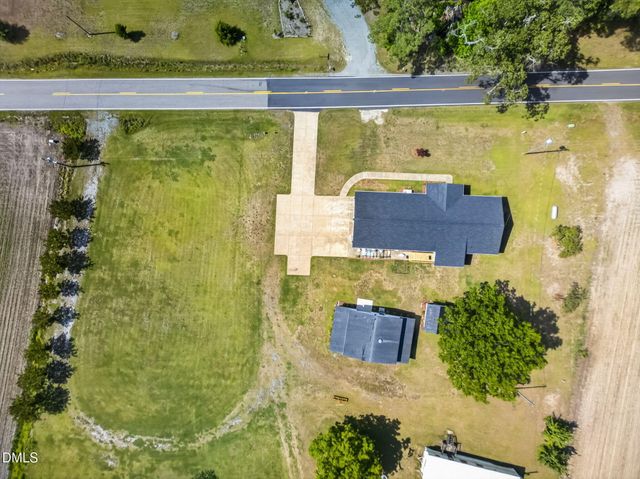 1490 Scott Road, Kenly, NC 27542