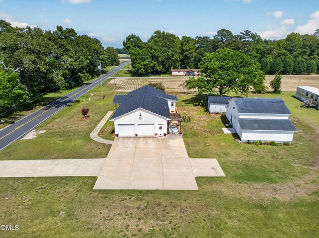 1490 Scott Road, Kenly, NC 27542