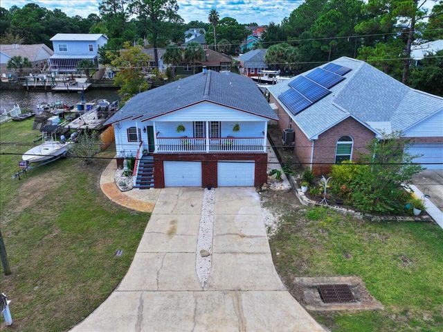 1619 Stanford Road, Gulf Breeze, FL 32563