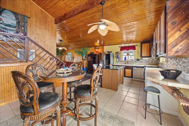 1619 Stanford Road, Gulf Breeze, FL 32563