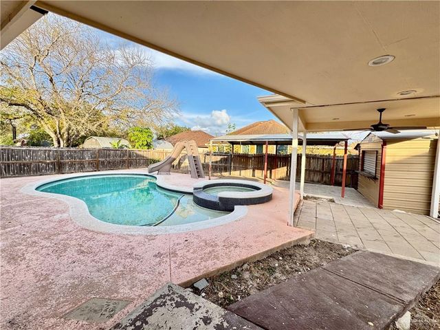 3400 N Amaretto Drive, Pharr, TX 78577