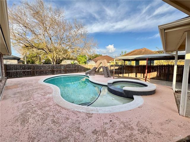 3400 N Amaretto Drive, Pharr, TX 78577