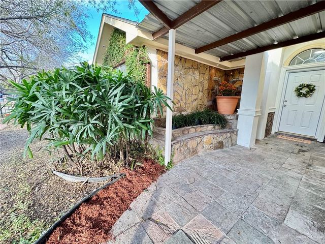 3400 N Amaretto Drive, Pharr, TX 78577