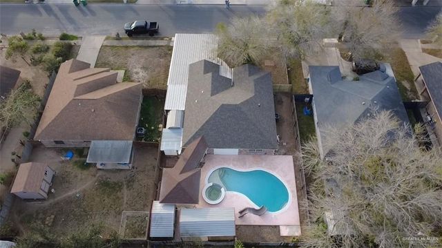 3400 N Amaretto Drive, Pharr, TX 78577