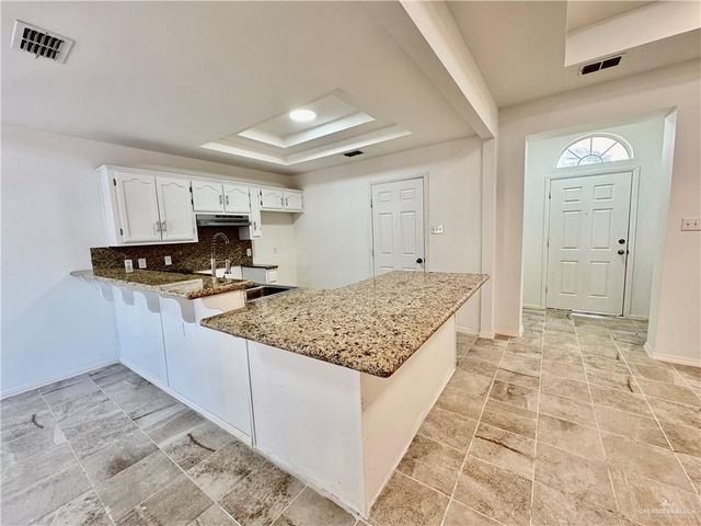 3400 N Amaretto Drive, Pharr, TX 78577