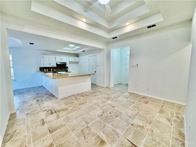 3400 N Amaretto Drive, Pharr, TX 78577