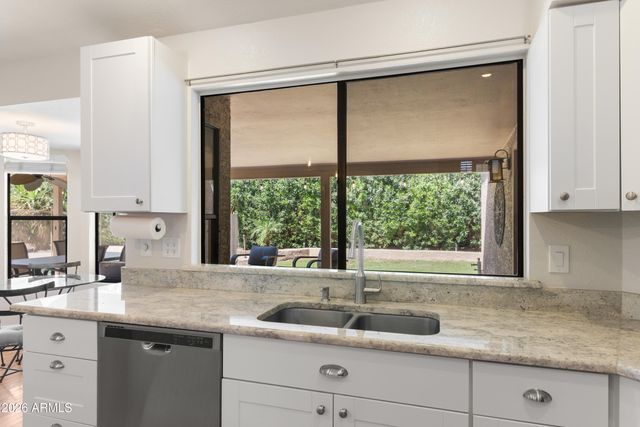 9022 S ASH Avenue, Tempe, AZ 85284