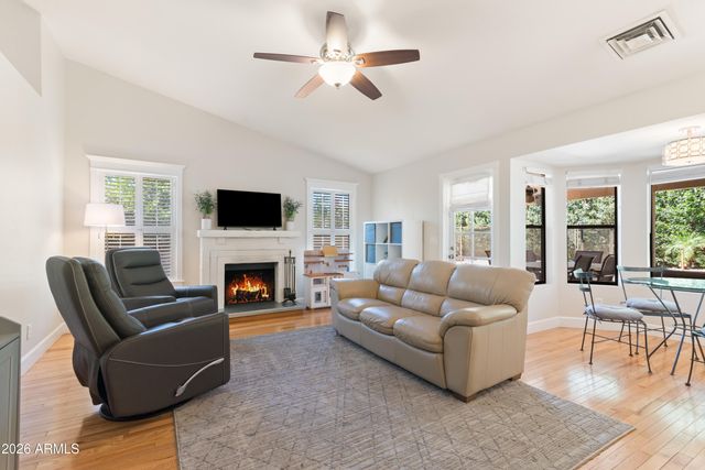 9022 S ASH Avenue, Tempe, AZ 85284