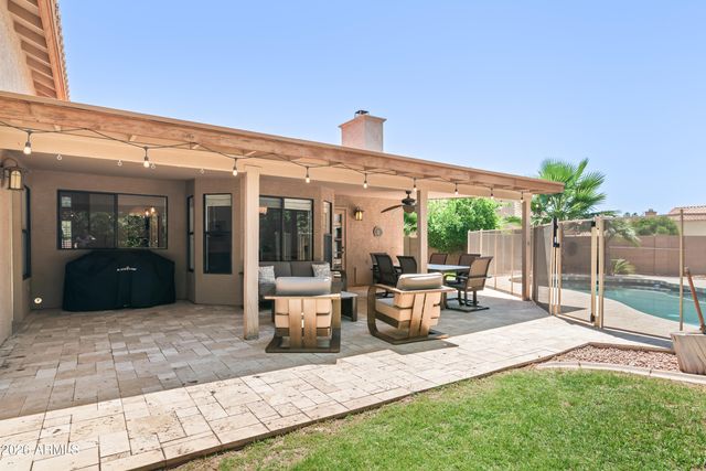 9022 S ASH Avenue, Tempe, AZ 85284