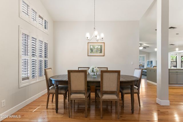 9022 S ASH Avenue, Tempe, AZ 85284