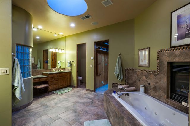 11815 Signal Avenue NE, Albuquerque, NM 87122