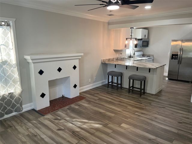 421 Edwards Street, Bossier City, LA 71111