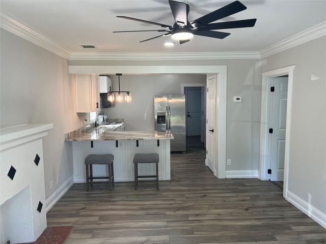 421 Edwards Street, Bossier City, LA 71111