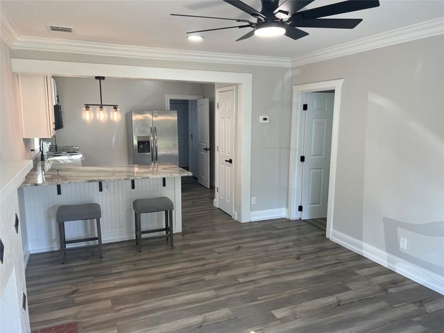 421 Edwards Street, Bossier City, LA 71111