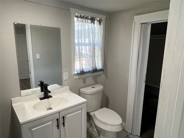 421 Edwards Street, Bossier City, LA 71111
