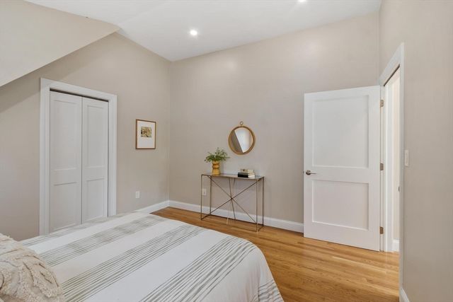 66 Baltimore Street 66, Lynn, MA 01902