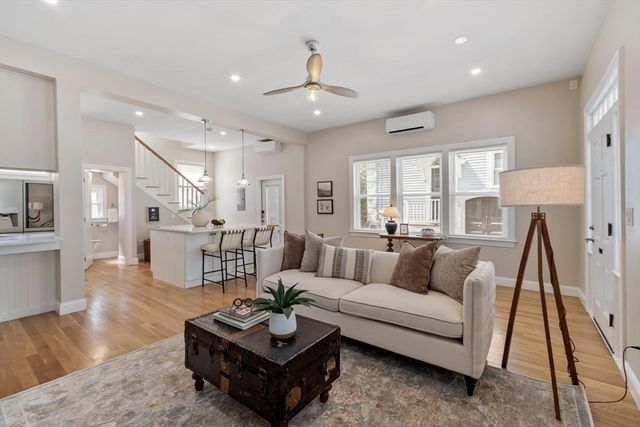 66 Baltimore Street 66, Lynn, MA 01902