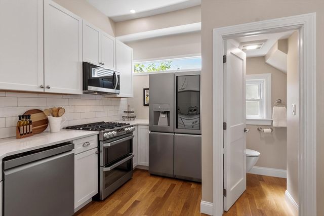 66 Baltimore Street 66, Lynn, MA 01902