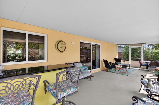 6720 SW 7th Street, Margate, FL 33068