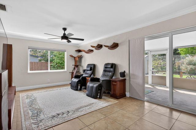 6720 SW 7th Street, Margate, FL 33068