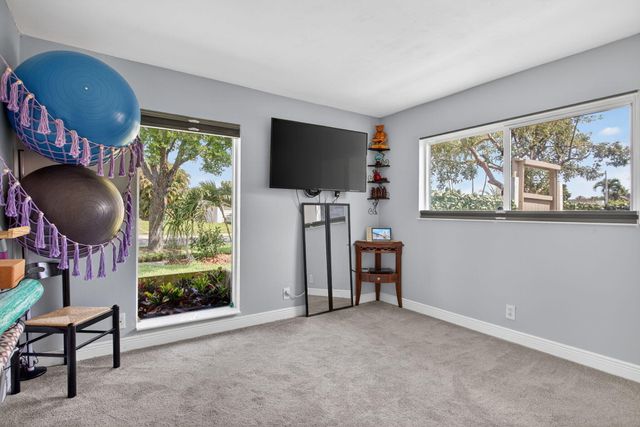 6720 SW 7th Street, Margate, FL 33068