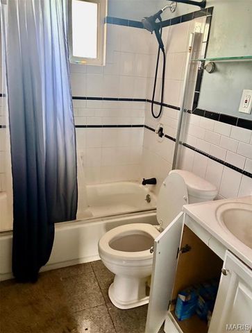 4426 Carter Avenue, St Louis, MO 63115