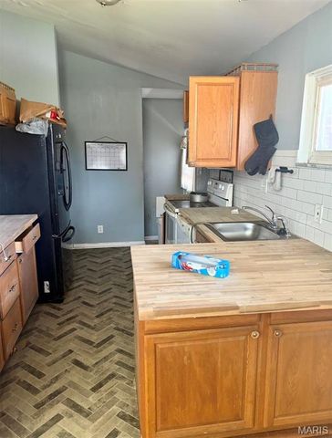 4426 Carter Avenue, St Louis, MO 63115