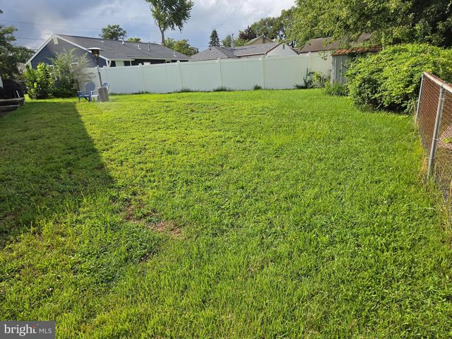 21 ROCKLAND TER, Lumberton, NJ 08048