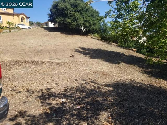 2525 Brandt St, Pinole, CA 94564