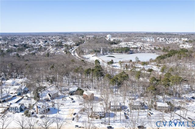 332 Glenpark Ln, Midlothian, VA 23114