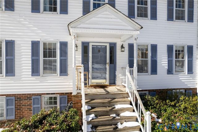 332 Glenpark Ln, Midlothian, VA 23114