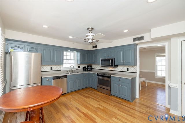 332 Glenpark Ln, Midlothian, VA 23114