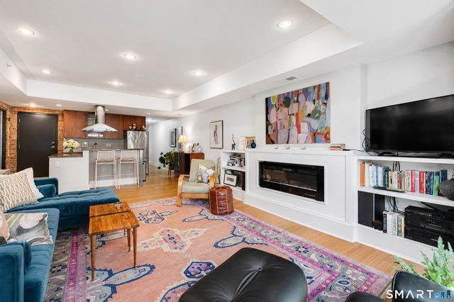 116 Crown Street 3B, New Haven, CT 06510