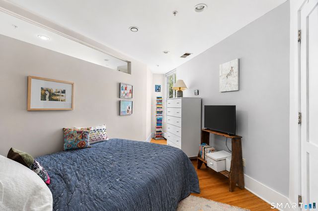 116 Crown Street 3B, New Haven, CT 06510