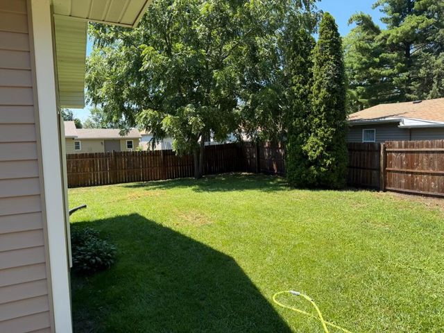 W1048 Geranium ROAD, Genoa City, WI 53128