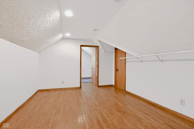 108 Glenbrook Lane, Avon, IN 46123