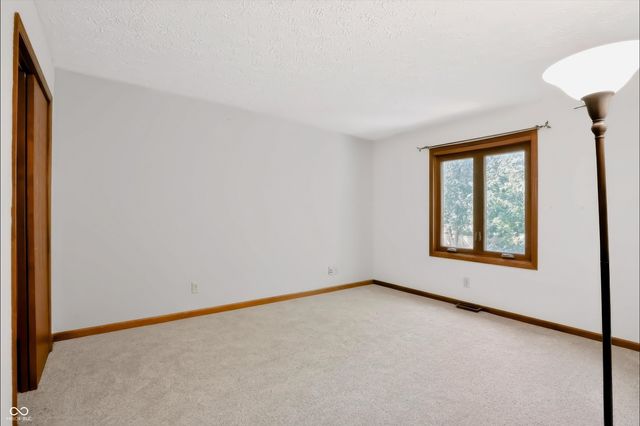 108 Glenbrook Lane, Avon, IN 46123