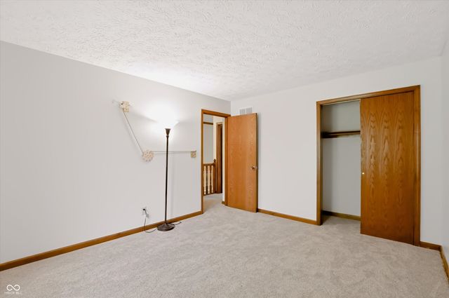 108 Glenbrook Lane, Avon, IN 46123